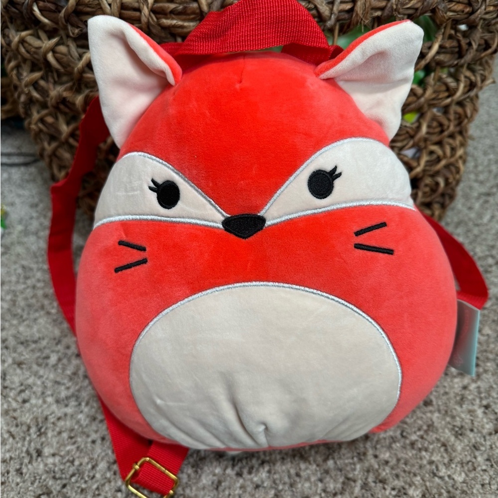 Squishmallows Red and‎ Cream Stuffed Animal Fox backpack 🎒